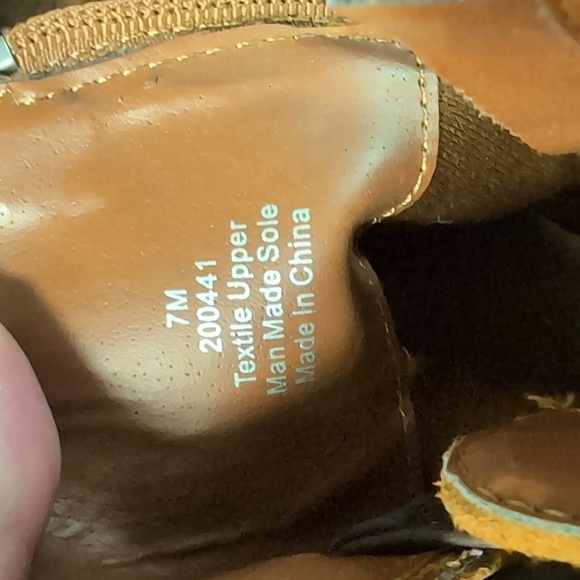 Diba Bronze Faux Suede Heeled Bootie Size 7 - Picture 6 of 6